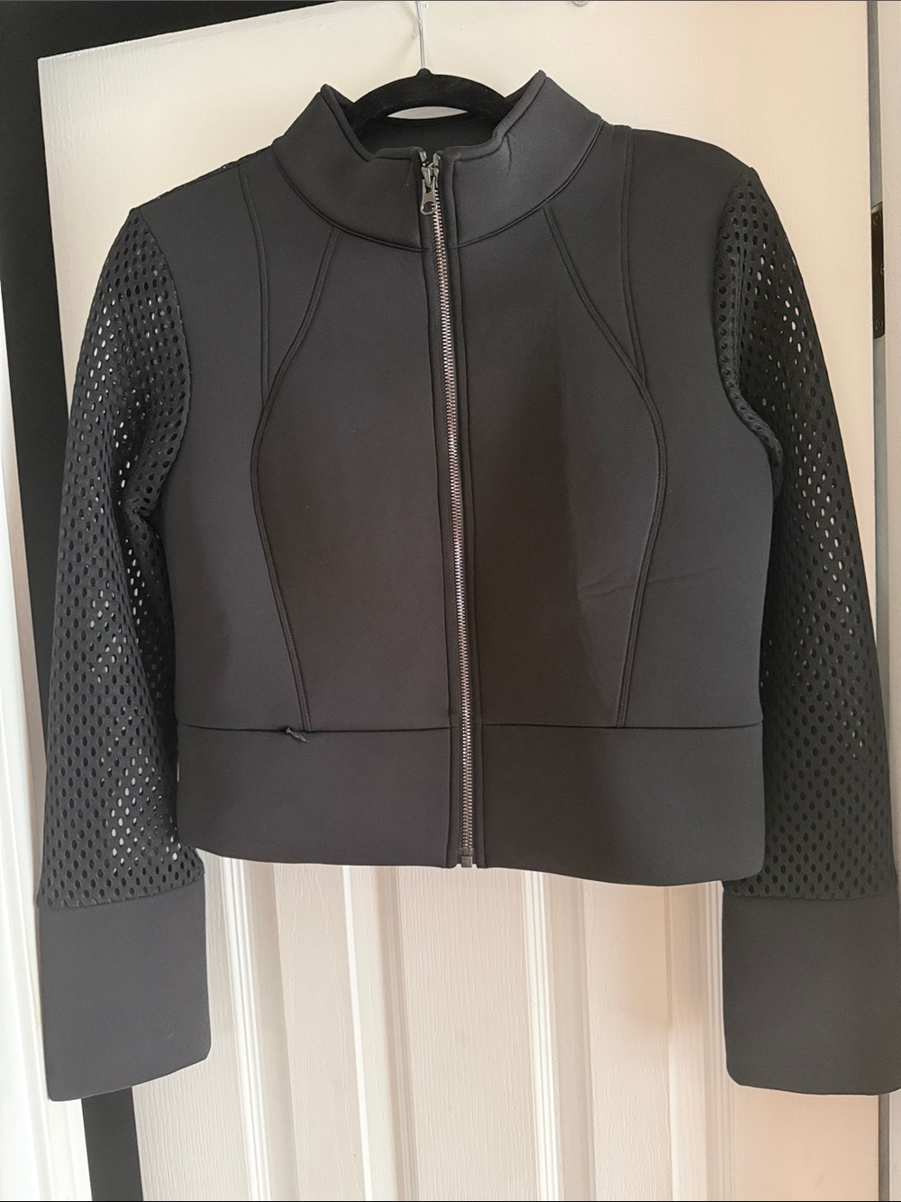 Alo Women's Black Zip-Front Neoprene Jacket with Mesh Sleeves